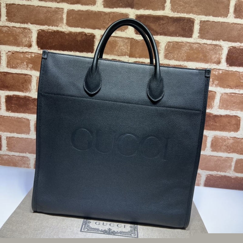 G*u*i shopping bags